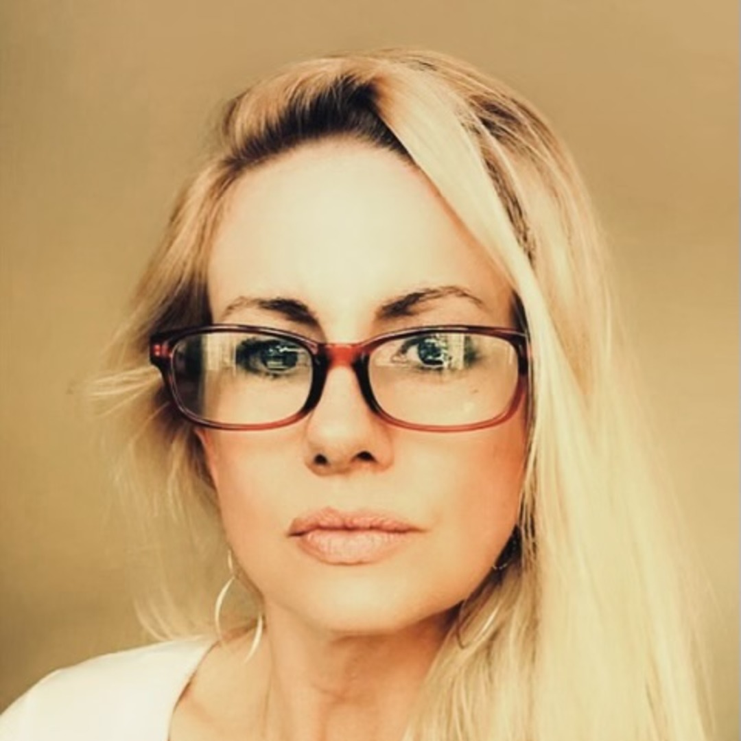 Heather Lay